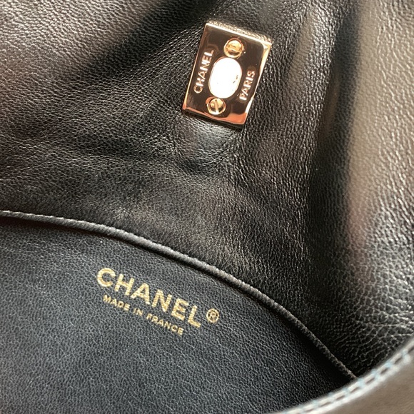 CHANEL Rare Black Patent Swarovski Crystal CC Encrusted Gem East West Clutch Bag - Picture 8 of 16